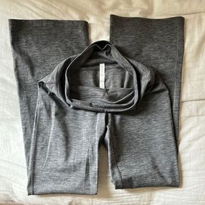 Groove Super-High-Rise Flared Pant Nulu